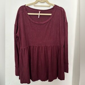 Women's Burgundy Top